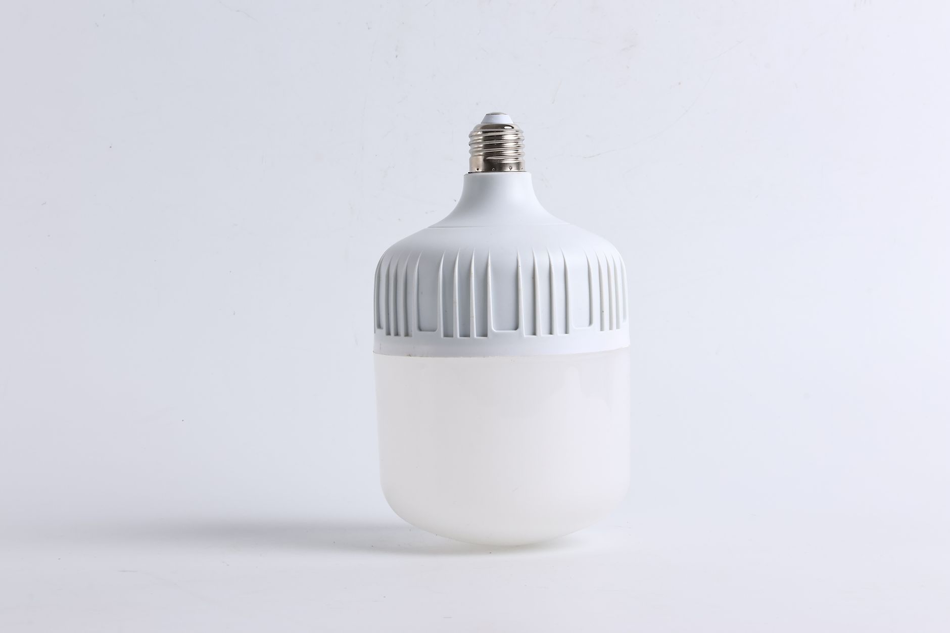 Ampoules LED auto : ce qu’il faut savoir avant de les changer